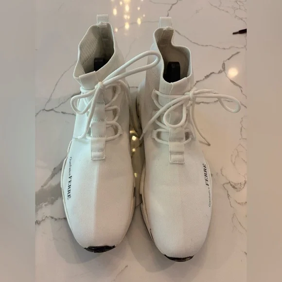 Gianfranco Ferre White Knit Sneakers - Picture 2 of 4